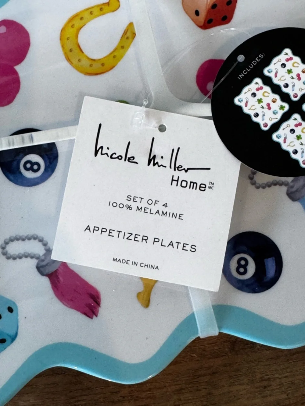 NWT Nicole Miller Home Melamine Set of 4 Appetizers Plates 6.5”x9”